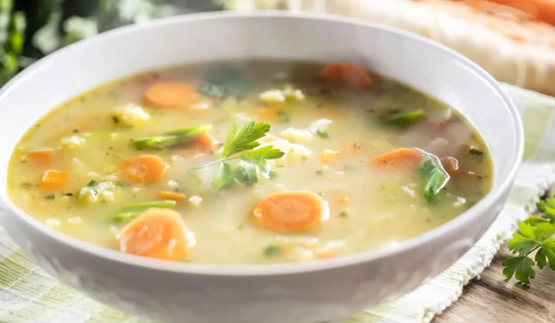 Jaką zupę do placków ziemniaczanych wybrać, by nie żałować? Jaką zupę do placków ziemniaczanych wybrać, by nie żałować?