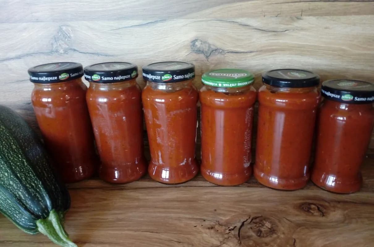 Smaczny sos do spaghetti z cukinii, który zachwyci Twoje kubki smakowe